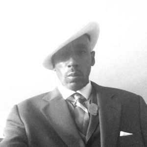 Meet your Posher, Desi